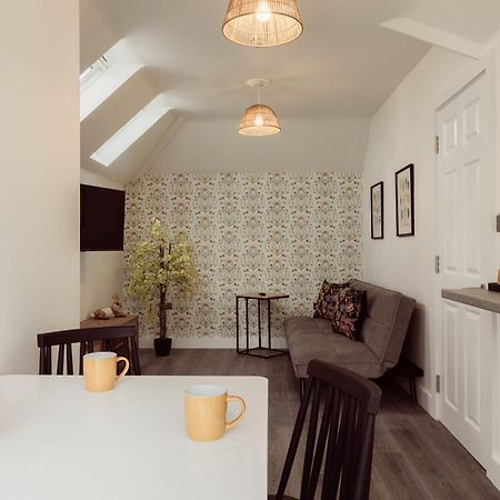 Lowbell House London Colney Εξωτερικό φωτογραφία
